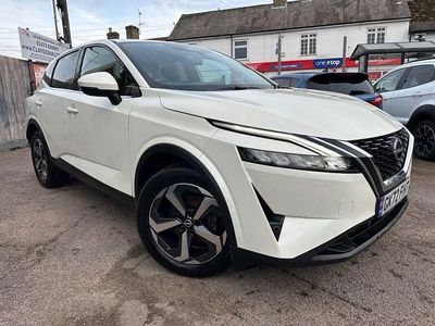 White Used 2022 Nissan Qashqai N-Connecta SUV | £14,500 (Good price)