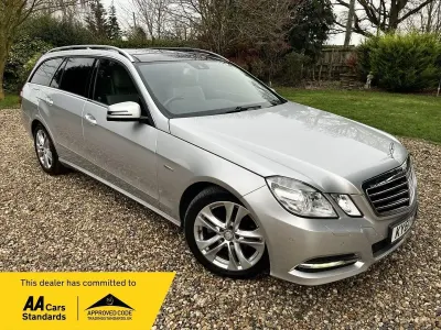 Used Mercedes E220 Avantgarde 2011 Silver Estate