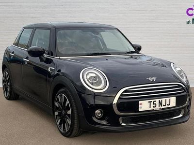 Begagnad Mini Cooper Exclusive 136 HK (100 kW) 2019 Blå Halvkombi
