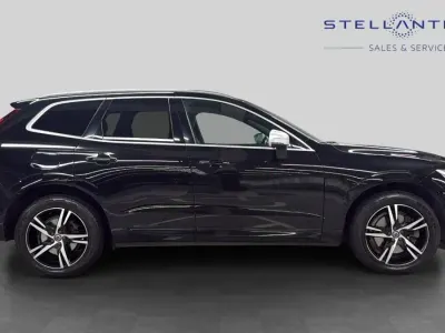 Begagnad Volvo XC60 R-Design 385 HK (283 kW) 2018 Svart SUV