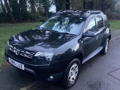 Used Dacia Duster Ambiance 110 HP (80 kW) 2015 Black SUV