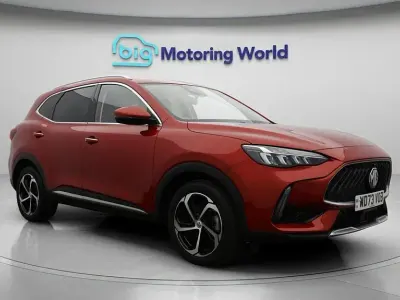 Usado MG HS Trophy 162 HP (119 kW) 2024 Vermelho SUV