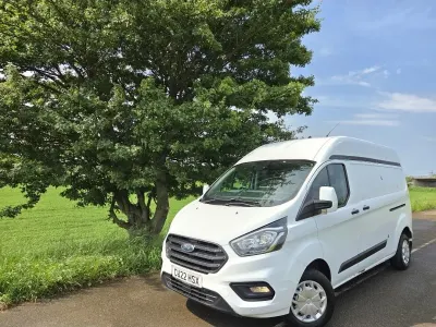 Used Ford Transit Custom Trend 105 HP (77 kW) 2022 White Van