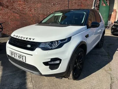 Used Land Rover Discovery Sport HSE 180 HP (132 kW) 2017 White SUV