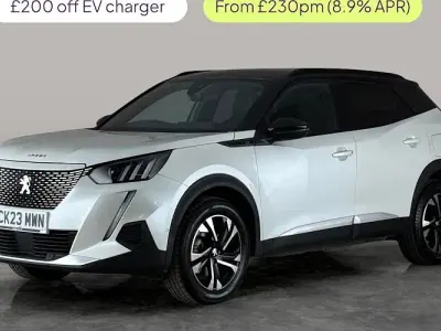 Used Peugeot e-2008 Active 100 kW (136 HP) 2023 White SUV