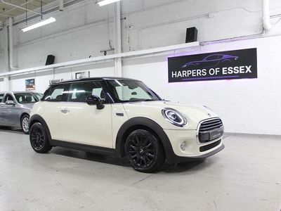 White Used 2018 Mini Cooper Hatch Hatchback | £7,095 (Fair price)