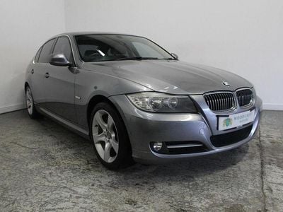 Used BMW 318 Exclusive 2011 Grey Sedan