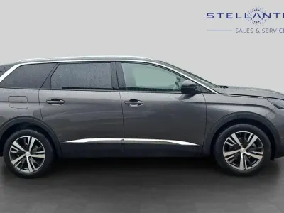 Used Peugeot 5008