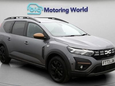 Used Dacia Jogger Extreme 141 HP (103 kW) 2025 MPV