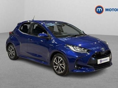 Used 2025 Toyota Yaris Hybrid Design Hatchback | £15,399 (Super price)