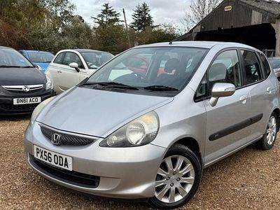 Silver Used 2006 Honda Jazz SE Hatchback | £2,999 (Fair price)
