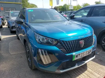 Used Peugeot e-2008 Allure 100 kW (136 HP) 2025 Blue SUV