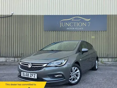 Used Vauxhall Astra 123 HP (90 kW) 2018 Grey Hatchback