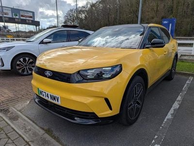 Used Ford Capri Premium 210 kW (286 HP) 2024 Yellow SUV