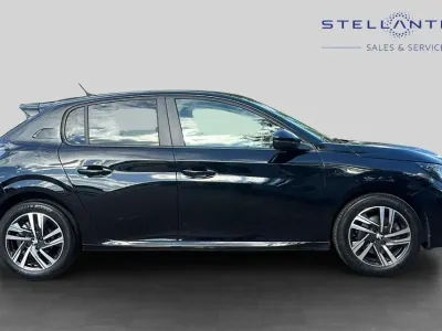 Used Peugeot 208 Active+ 99 HP (72 kW) 2023 Black Hatchback