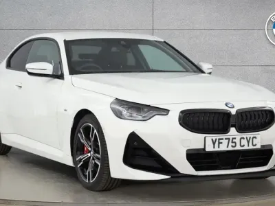 Second-hand BMW 220 M Sport 184 CP (135 kW) 2025 Alb Coupe
