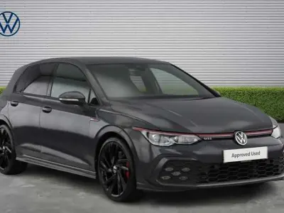 Second-hand VW Golf VIII 245 CP (180 kW) 2020