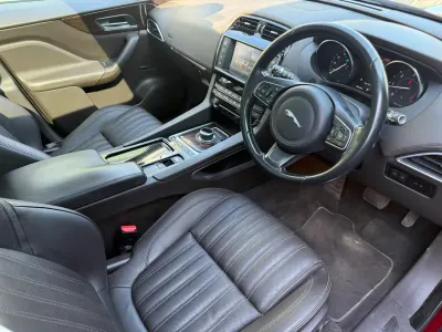 Second-hand Jaguar F-Pace Portfolio 2016 Roșu SUV