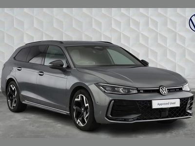 Used VW Passat R-line 147 HP (108 kW) 2025 Grey Estate