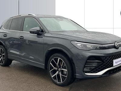 Used 2025 VW Tiguan R-line SUV | £33,925 (Expensive)
