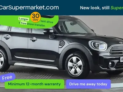 Begagnad Mini Cooper Classic 136 HK (100 kW) 2022 Svart Halvkombi