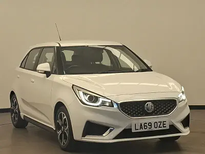 Used MG MG3 Exclusive 106 HP (77 kW) 2020 White Hatchback