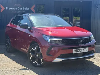 Used Vauxhall Grandland X Ultimate 130 HP (95 kW) 2023 Red SUV