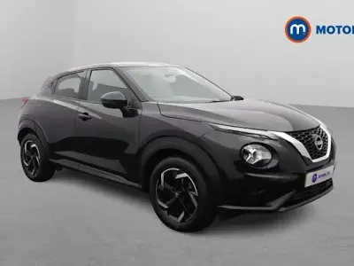 Used Nissan Juke N-Connecta 114 HP (83 kW) 2023 Black SUV
