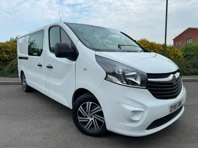 Used Vauxhall Vivaro Sportive 125 HP (91 kW) 2018 White
