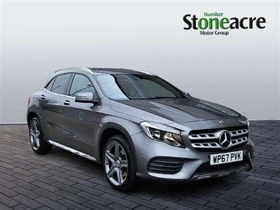 Mercedes GLA220