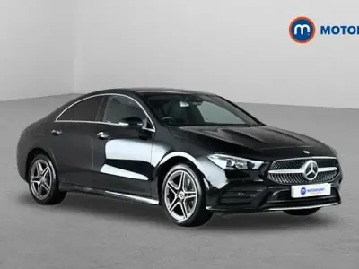 Begagnad Mercedes CLA250e AMG Line Premium 218 HK (160 kW) 2021 Svart Sedan