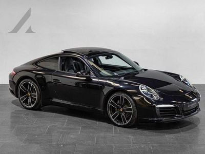 Porsche 911 Carrera