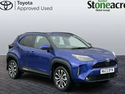 Used Toyota Yaris Hybrid Design 2023 SUV