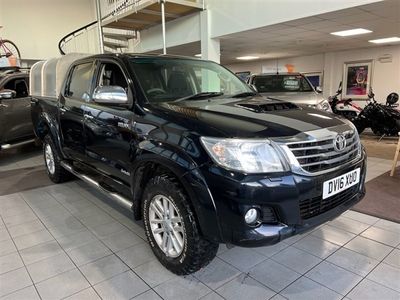 used Toyota HiLux 3.0L INVINCIBLE 4X4 D 4D DCB