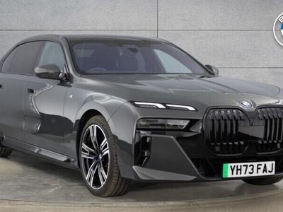 BMW i7