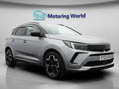 Used Vauxhall Grandland X Ultimate 130 HP (95 kW) 2023 Grey SUV