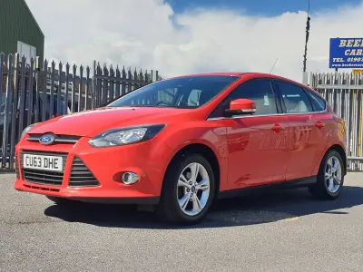 Used Ford Focus Zetec 2013 Red Hatchback