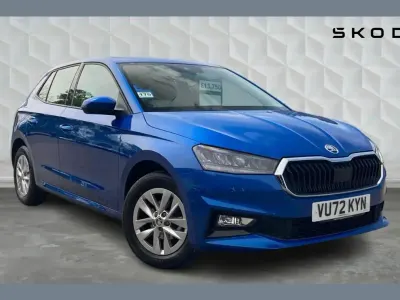 Gebraucht Skoda Fabia Comfort 94 PS (69 kW) 2022 Blau Kleinwagen