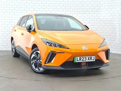 Used MG MG4 EV Trophy 149 kW (203 HP) 2023 Orange Hatchback