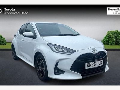Used Toyota Yaris Hybrid Design 116 HP (85 kW) 2025 Hatchback