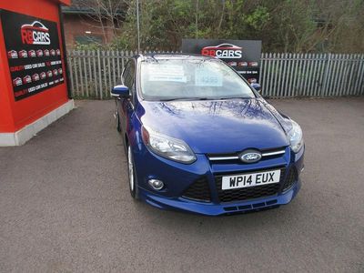 Used Ford Focus Zetec 180 HP (132 kW) 2014 Blue Hatchback