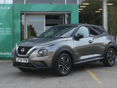 Used Nissan Juke N-Connecta 114 HP (83 kW) 2025 Grey SUV