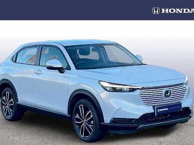 Platinum white Used 2023 Honda HR-V Elegance SUV | £20,850 (Fair price)