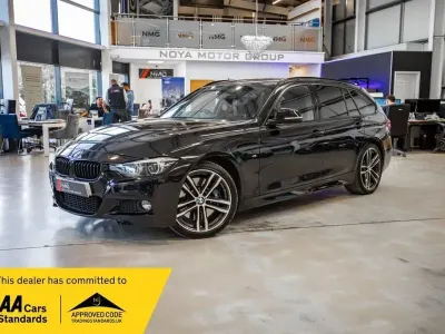 Usado BMW 330 M Sport 2019 Negro Familiar