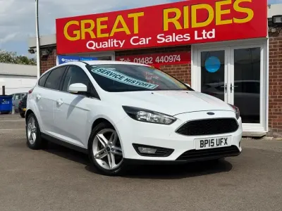 Używany Ford Focus Zetec 2015 Biały Hatchback
