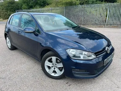 Used VW Golf VII Match 110 HP (80 kW) 2015 Blue Hatchback