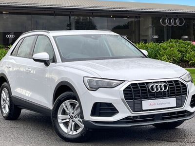 used Audi Q3 (O) Technik 45 TFSI e 245 PS S tronic SUV