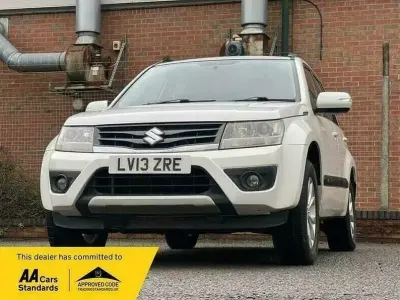 Używany Suzuki Grand Vitara SZ4 169 KM (124 kW) 2013 Biały SUV