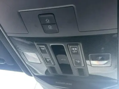 Begagnad VW T-Roc Design 150 HK (110 kW) 2025 Svart SUV