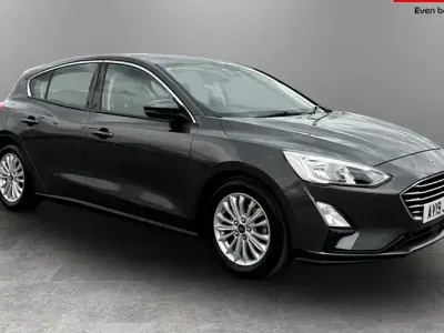 Used Ford Focus Titanium 125 HP (91 kW) 2019 Grey Hatchback